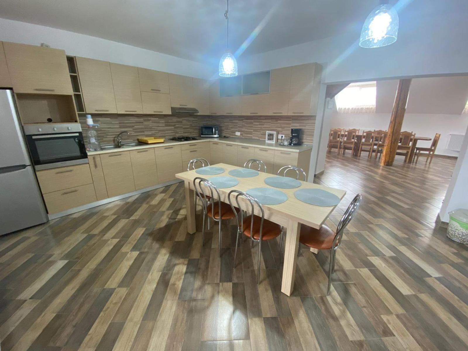 Affittacamere Casa Monica Dragus Esterno foto