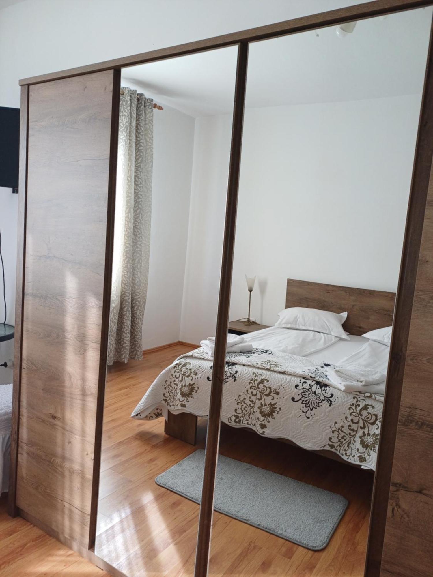 Affittacamere Casa Monica Dragus Esterno foto