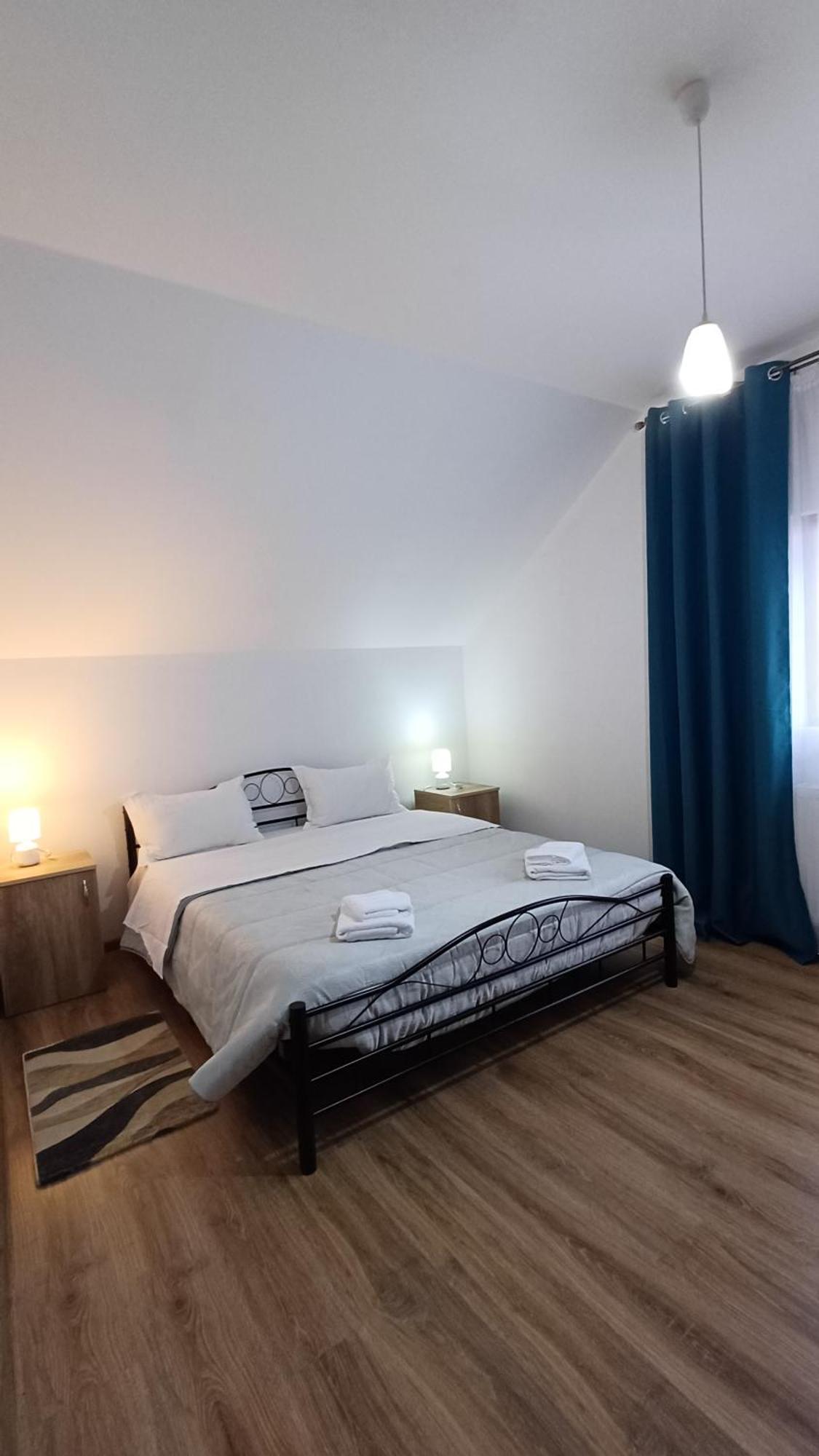 Affittacamere Casa Monica Dragus Esterno foto